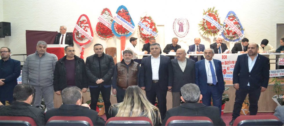 BOR BAKKALLAR VE BAYİLER ODASI BAŞKANI RAMAZAN KADİR YALÇIN GÜVEN TAZELEDİ