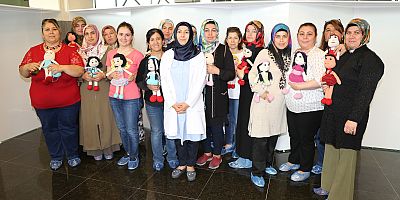 Ev Hanımları Belediye Kursları İle Öğreniyor
