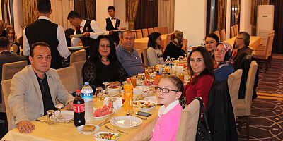 Final Eğitim Kurumu Çalışanları İftarda Buluştu