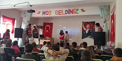 Kızılay’dan Öğrencilere Deprem Eğitimi
