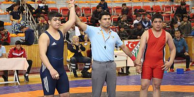 Okul Sporları Yıldızlar Güreş Müsabakaları Tamamlandı