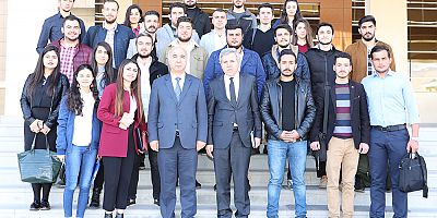 Rektör Kar Öğrenci Kulüp Başkanlarıyla Bir Araya Geldi